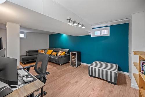 14 Argonne Bay, Winnipeg, MB 