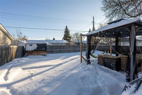 14 Argonne Bay, Winnipeg, MB 