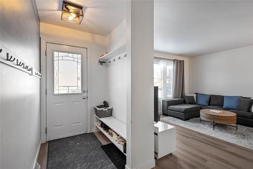 14 Argonne Bay, Winnipeg, MB 