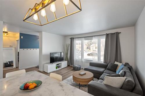 14 Argonne Bay, Winnipeg, MB 