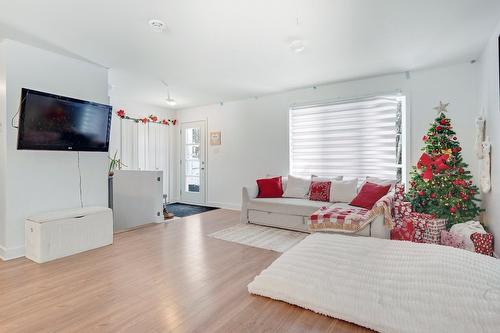 Overall view - 128Z  - 130Z Rue Mario, Saint-Calixte, QC - Indoor Photo Showing Living Room