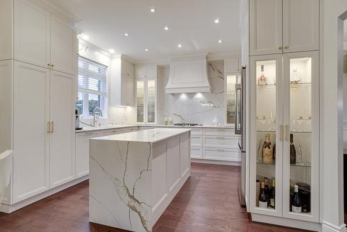 Kitchen - 7 Rue Hector-Maisonneuve, Blainville, QC - Indoor Photo Showing Kitchen With Upgraded Kitchen