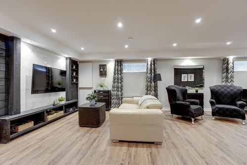 Family room - 7 Rue Hector-Maisonneuve, Blainville, QC - Indoor