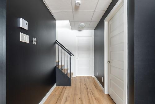 Basement - 322  - 324 Ch. De Wexford, Shannon, QC - Indoor Photo Showing Other Room