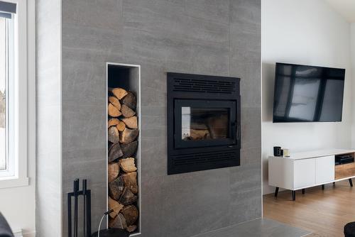 Other - 322Z  - 324Z Ch. De Wexford, Shannon, QC - Indoor Photo Showing Other Room With Fireplace