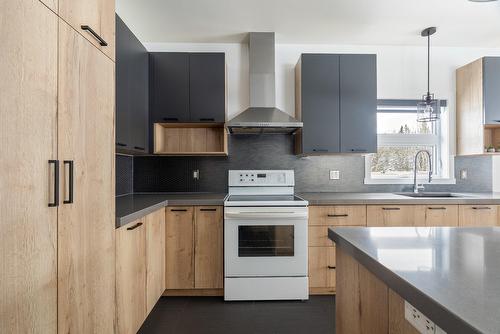Kitchen - 322Z  - 324Z Ch. De Wexford, Shannon, QC - Indoor Photo Showing Kitchen