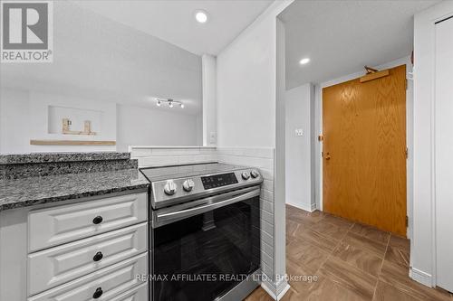 308 - 15 Murray Street, Ottawa, ON - Indoor Photo Showing Kitchen