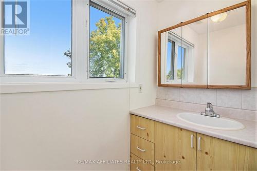 512 Route 600 E, Casselman, ON - Indoor Photo Showing Bathroom