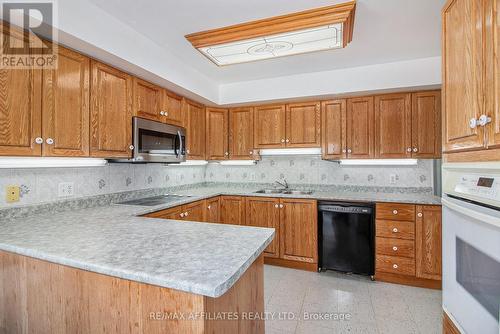 512 Route 600 E, Casselman, ON - Indoor Photo Showing Kitchen With Double Sink