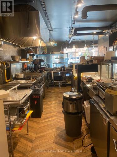 296 Somerset Street E, Ottawa, ON 