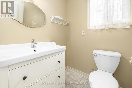 2 Shadow Court, Ottawa, ON - Indoor Photo Showing Bathroom