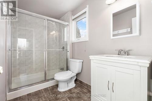 2 Shadow Court, Ottawa, ON - Indoor Photo Showing Bathroom