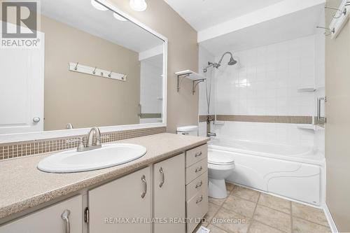 2 Shadow Court, Ottawa, ON - Indoor Photo Showing Bathroom