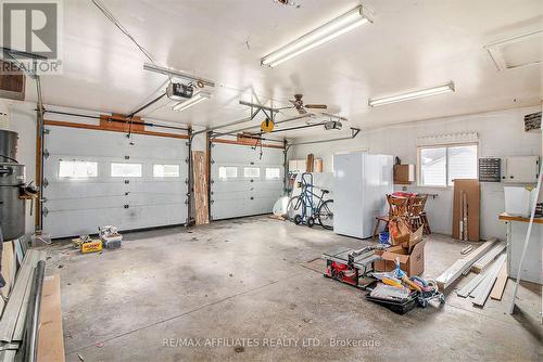 Unit 32 - 5620 Rockdale Road, Ottawa, ON - Indoor Photo Showing Garage