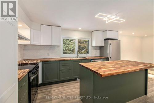 Unit 32 - 5620 Rockdale Road, Ottawa, ON - Indoor Photo Showing Kitchen With Upgraded Kitchen