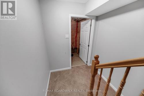 714 Sanibel Private, Ottawa, ON - Indoor Photo Showing Other Room