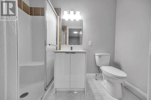 Full Washroom - 714 Sanibel Private, Ottawa, ON - Indoor Photo Showing Bathroom