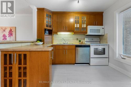 Room for the cook and assistants! - 31 Exeter Drive, Ottawa, ON - Indoor Photo Showing Kitchen With Double Sink