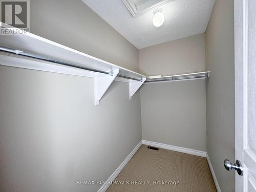 232 Cooks Mill Crescent, Ottawa, ON - Indoor With Storage