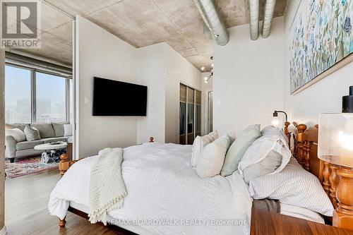 710 - 354 Gladstone Avenue, Ottawa, ON - Indoor Photo Showing Bedroom