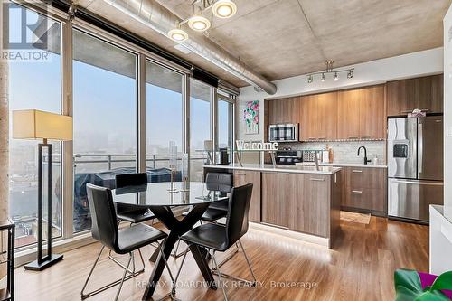 710 - 354 Gladstone Avenue, Ottawa, ON - Indoor