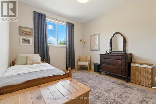 1606 Pittston Road, Edwardsburgh/Cardinal, ON - Indoor Photo Showing Bedroom