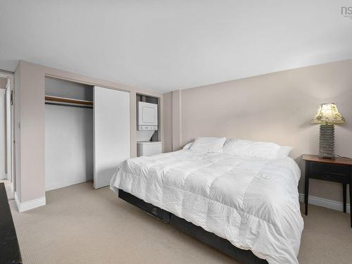 654 Herring Cove Road, Halifax, NS 