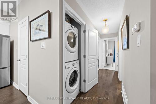 H - 1030 Beryl Private, Ottawa, ON - Indoor Photo Showing Laundry Room