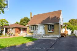 323 FULLERTON AVENUE  Ottawa, ON K1K 1K2