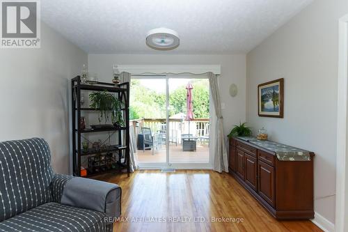 323 Fullerton Avenue, Ottawa, ON - Indoor