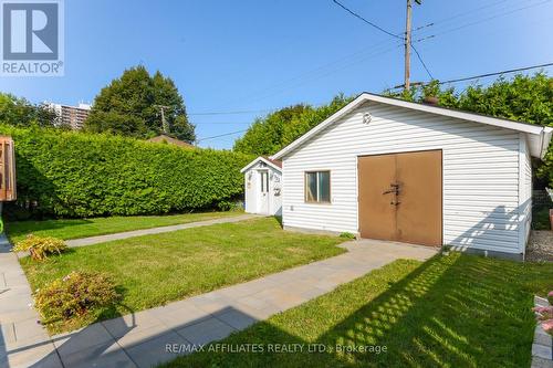 323 Fullerton Avenue, Ottawa, ON - Outdoor