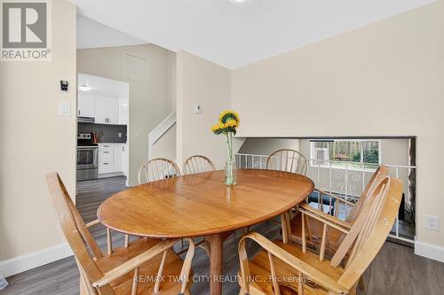 720 Parkview Crescent, Cambridge, ON - Indoor Photo Showing Dining Room