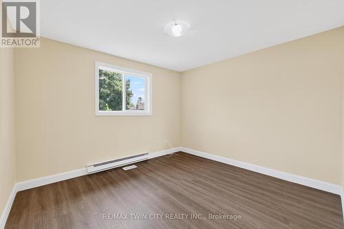 720 Parkview Crescent, Cambridge, ON - Indoor Photo Showing Other Room