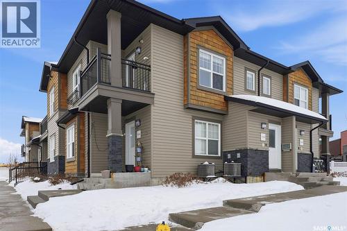 103 1120 Hampton Circle, Saskatoon, SK - Outdoor With Facade