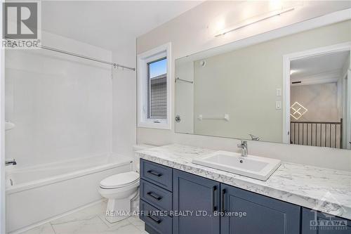 1219 Montblanc Crescent, Russell, ON - Indoor Photo Showing Bathroom