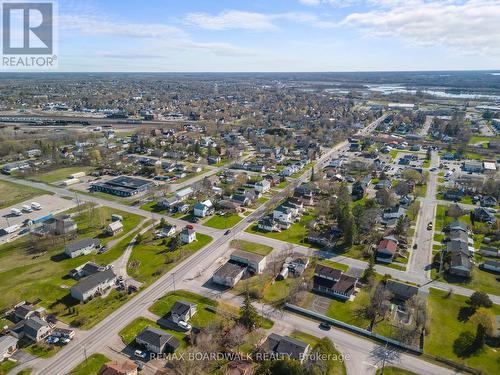 7526 Roger Stevens Drive S, Smiths Falls, ON 