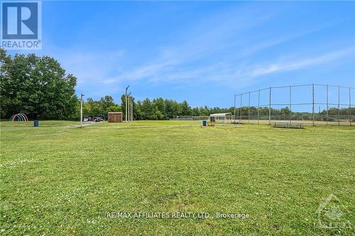 Don't forget the whirlpool & party room! - 717 - 2000 Jasmine Crescent, Ottawa, ON - Outdoor