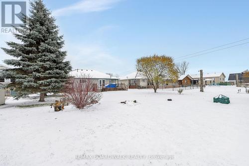 11 Grove Street, South Dundas, ON - Outdoor