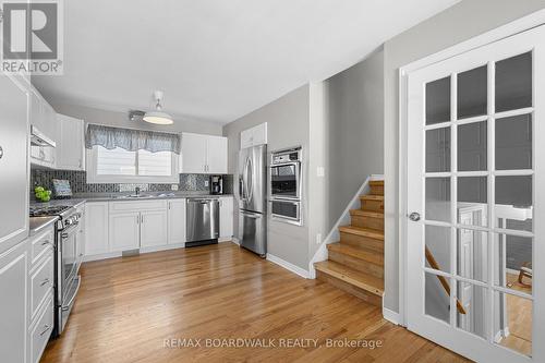 164 Napoleon Street, Carleton Place, ON - Indoor Photo Showing Kitchen With Upgraded Kitchen