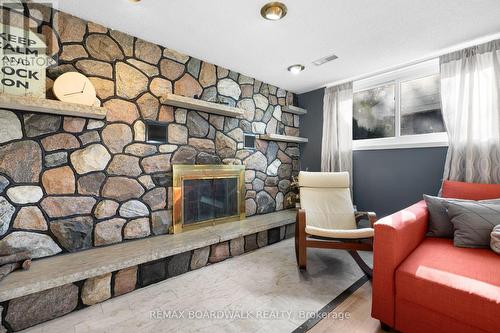 164 Napoleon Street, Carleton Place, ON - Indoor Photo Showing Living Room With Fireplace