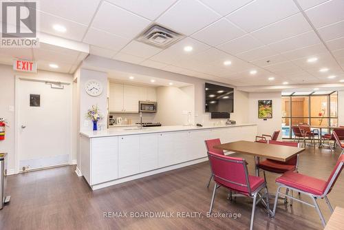 Party room kitchen - 2305 - 1025 Richmond Road, Ottawa, ON - Indoor