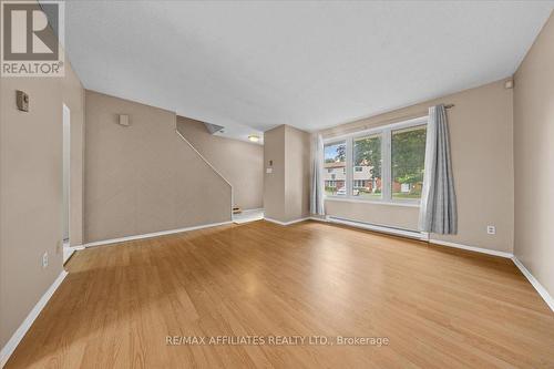3192 Bannon Way, Ottawa, ON - Indoor Photo Showing Other Room