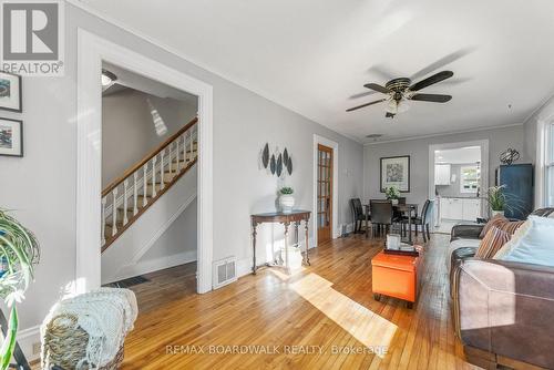 416 Dibble Street E, Prescott, ON - Indoor Photo Showing Living Room