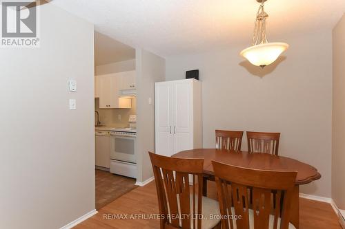 87A - 758 St Andre Drive, Ottawa, ON - Indoor Photo Showing Dining Room
