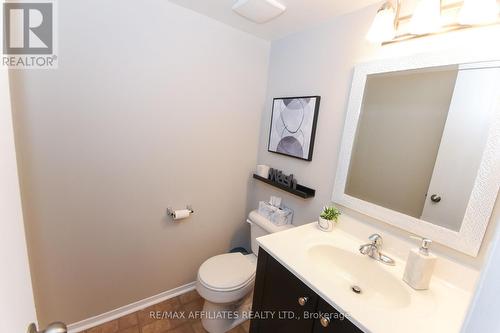87A - 758 St Andre Drive, Ottawa, ON - Indoor Photo Showing Bathroom
