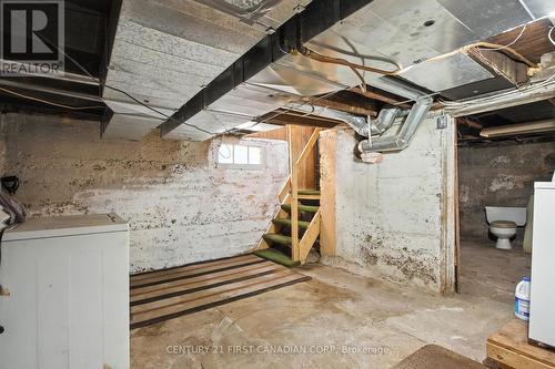 111 Wharncliffe Road N, London North (North N), ON - Indoor Photo Showing Other Room