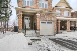 501 PARADE DRIVE  Ottawa, ON K2S 0X7