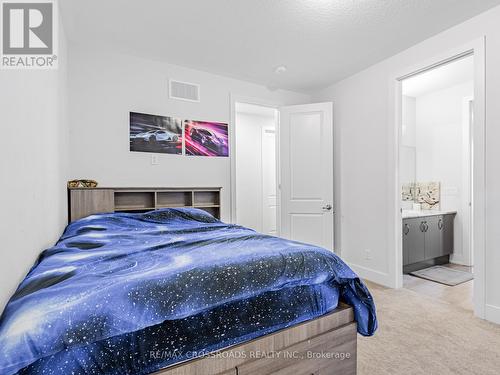 171 Busato Drive, Whitchurch-Stouffville, ON - Indoor Photo Showing Bedroom
