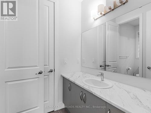 171 Busato Drive, Whitchurch-Stouffville, ON - Indoor Photo Showing Bathroom
