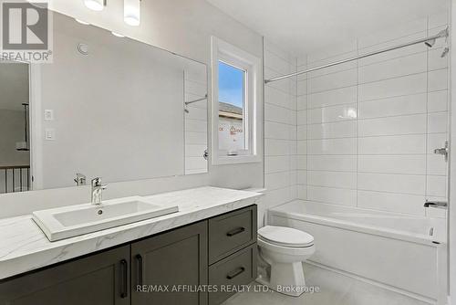 408 Falcon Lane, Russell, ON - Indoor Photo Showing Bathroom
